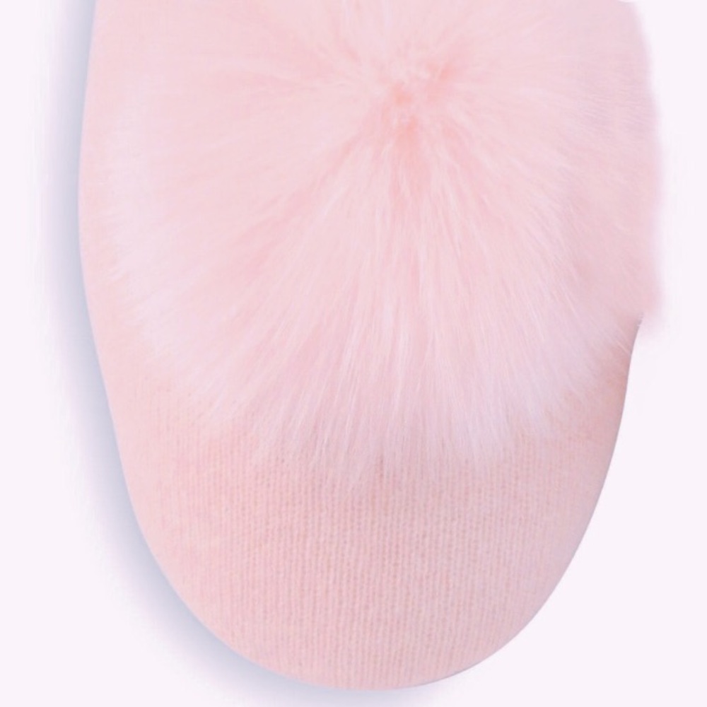 Cashmere Slippers - Picture 3 of 7